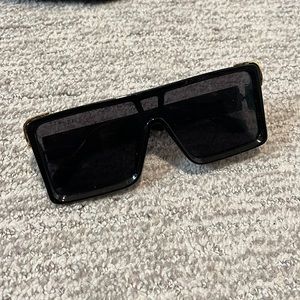 Black and Gold Accent Square Sunglasses